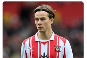 德天空：莱比锡、斯图加特、阿贾克斯等队关注南安普顿中场詹德