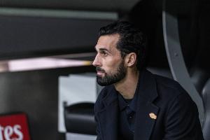 每体：阿韦洛亚在核心球员享有特权、位置安排等多方面遭到质疑