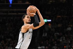 文班亚马砍马刺生涯第33次30+ 超越吉诺比利&上升至队史第九位