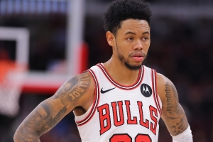 安芬尼·西蒙斯：绿军渴望夺冠大家目标高度一致 在这我学到很多