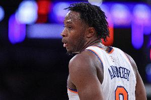 场均16.6分5.5篮板！尼克斯客战76人 阿努诺比缺阵