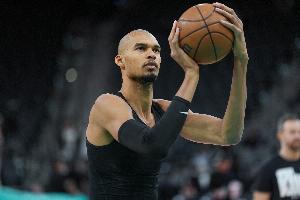 帕金斯：文班和其他人不同&他是真想赢下全明星MVP 他有曼巴精神